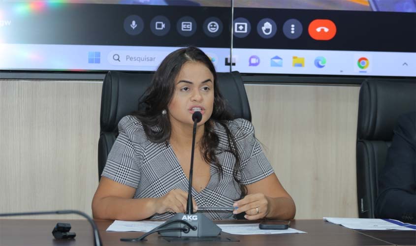 Dra. Taíssa aborda em Comissão caso de maus-tratos a criança acorrentada dentro de casa em Porto Velho