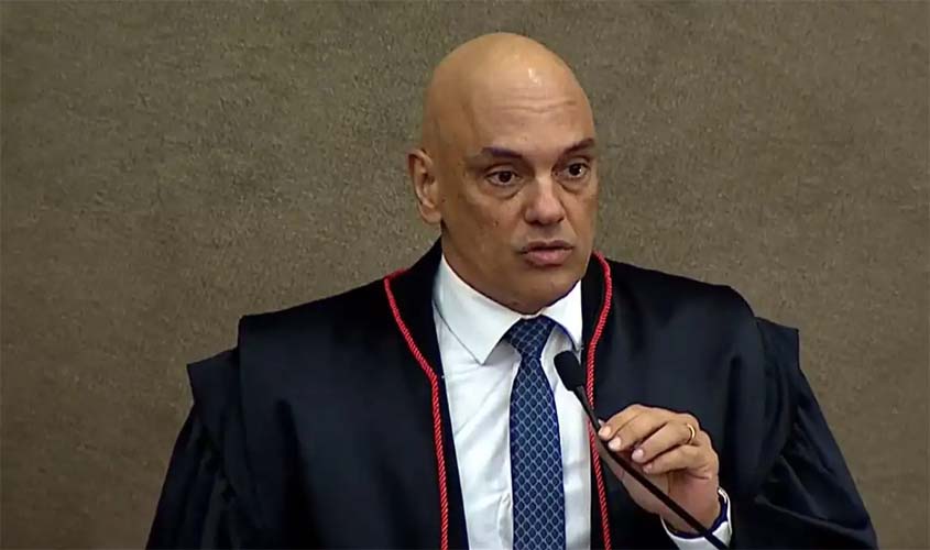 Moraes manda soltar preso por atos golpistas de 8 de janeiro