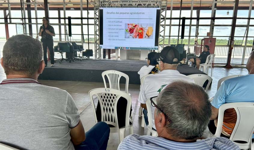 Palestra na Agrotec 2025 aborda Autocontrole e SISBI