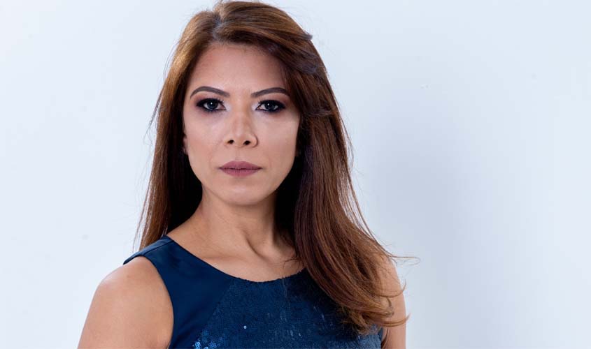 Prefeito abre escritório em Brasília com Euma Tourinho