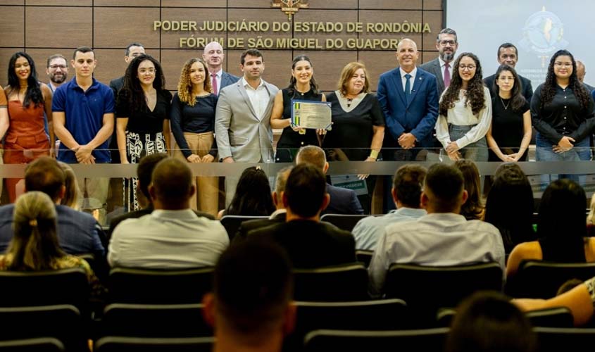 Alero realiza sessão solene em São Miguel do Guaporé