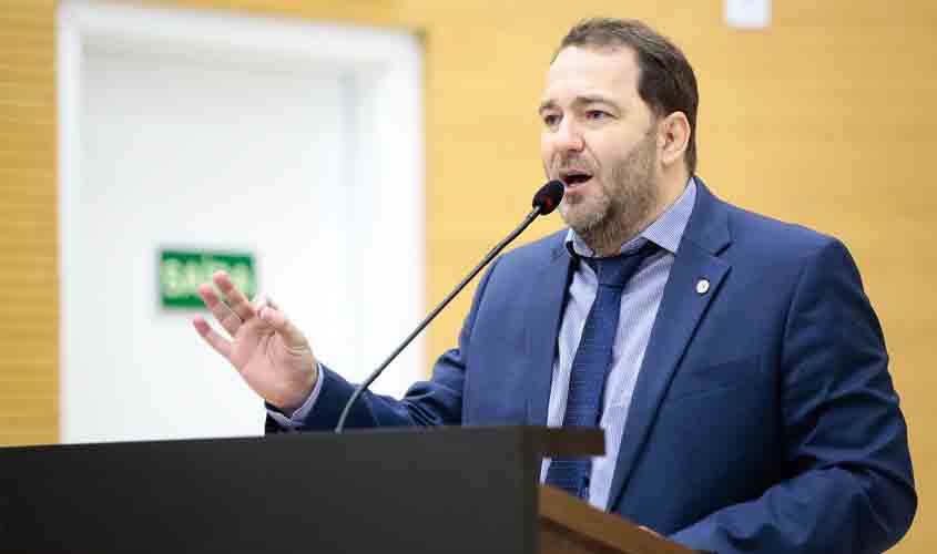 Alex Redano tomará posse como presidente da Assembleia Legislativa para os próximos dois anos