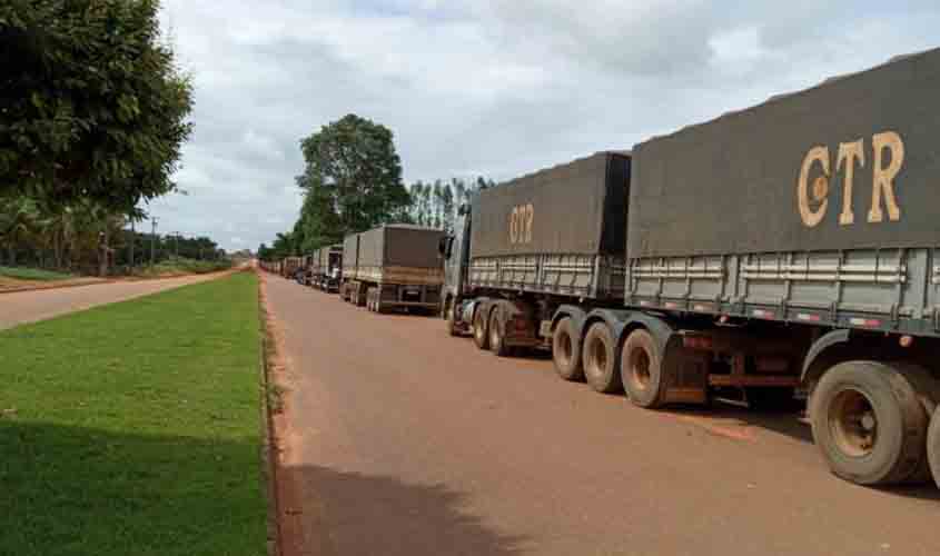 Após problemas climáticos e com produtores esperançosos, começa a colheita de soja na região