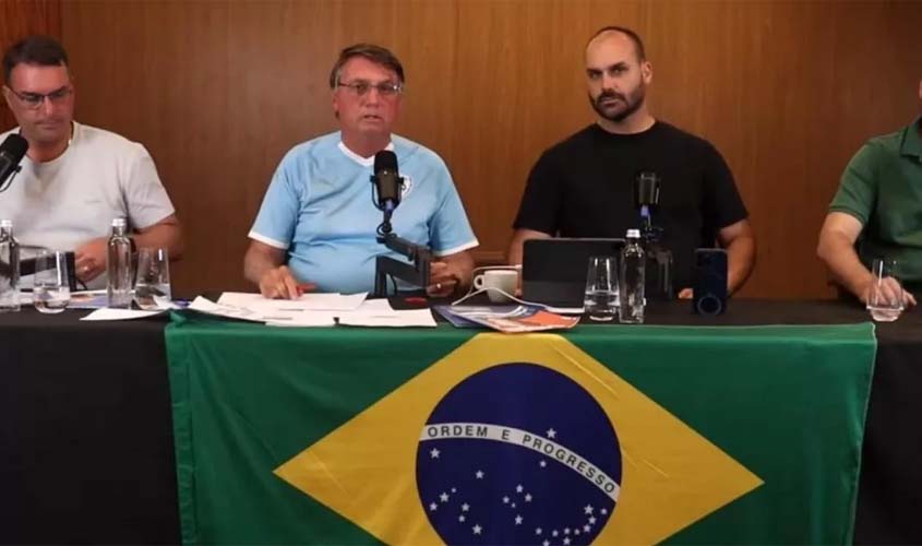 Bolsonaro tentou se impor como o único neoliberal viável na sua 'superlive', mas a PF pode ter estragado o plano