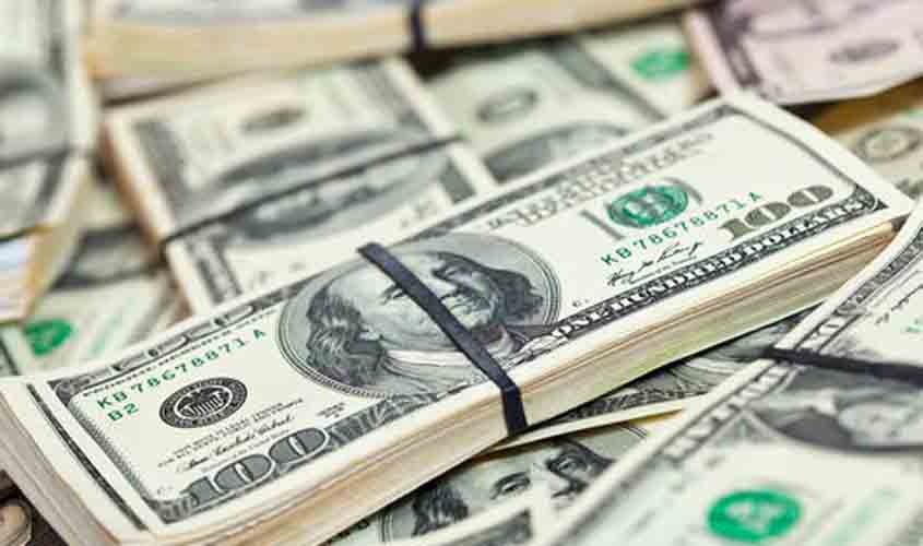 Dólar fecha com 7ª queda seguida e vai a R$ 5,86