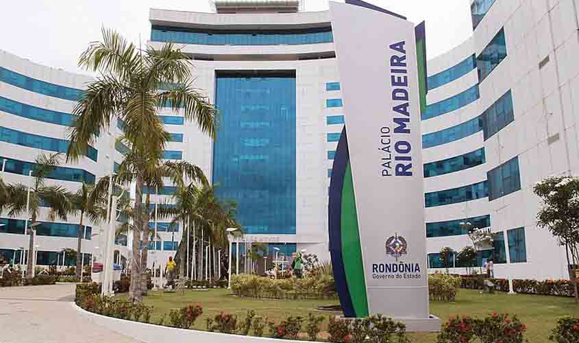 NEM MUDANÇAS, NEM ORÇAMENTO: QUESTÕES NEVRÁLGICAS NO GOVERNO AINDA ESTÃO INDEFINIDAS