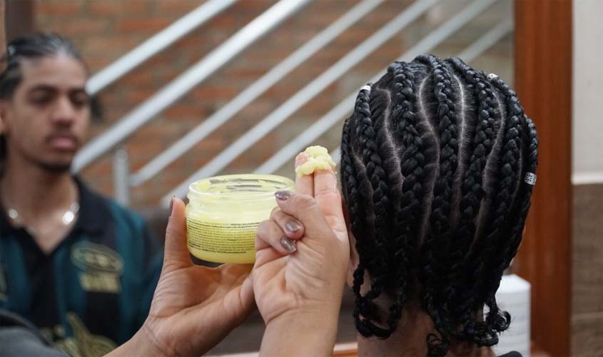 Pomadas capilares: orientações reforçam segurança no Carnaval