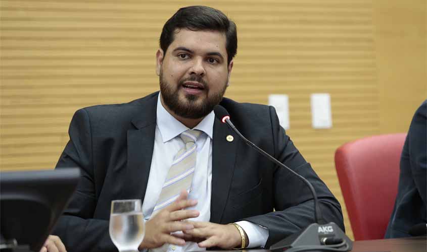 Jean Oliveira pede estadualização das estradas vicinais em distritos