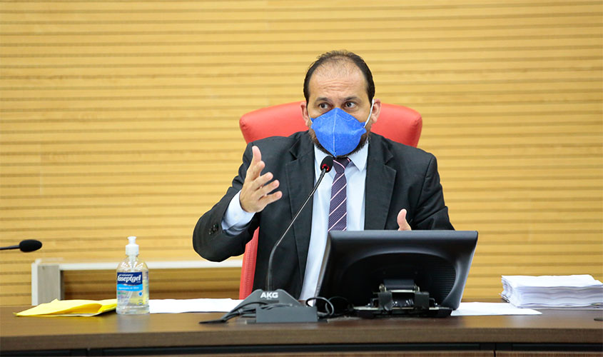 Presidente Laerte Gomes questiona DER sobre andamento de obras executadas em Ji-Paraná