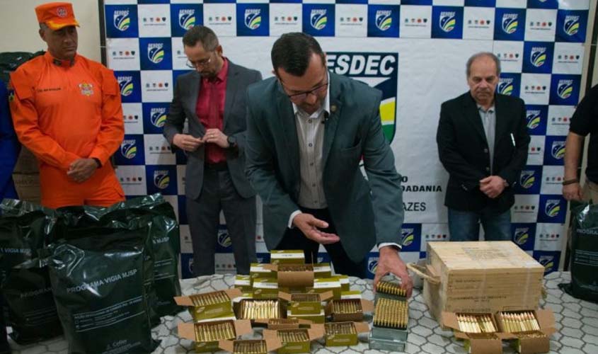 Forças de Segurança Pública do Estado recebem munições e materiais para reforço nas ações operacionais