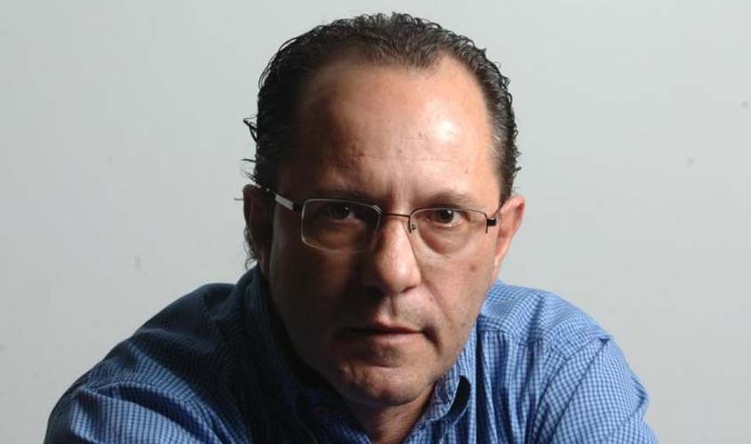 Se tentar o golpe, Bolsonaro pode se complicar mais do que Jeanine Añez