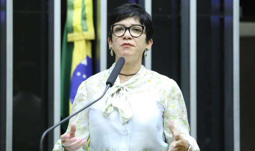 Projeto isenta motorista de multa por manobra arriscada em vias privadas ou autorizadas