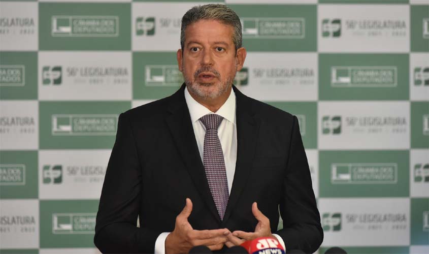 Processo eleitoral brasileiro é uma referência, afirma Arthur Lira