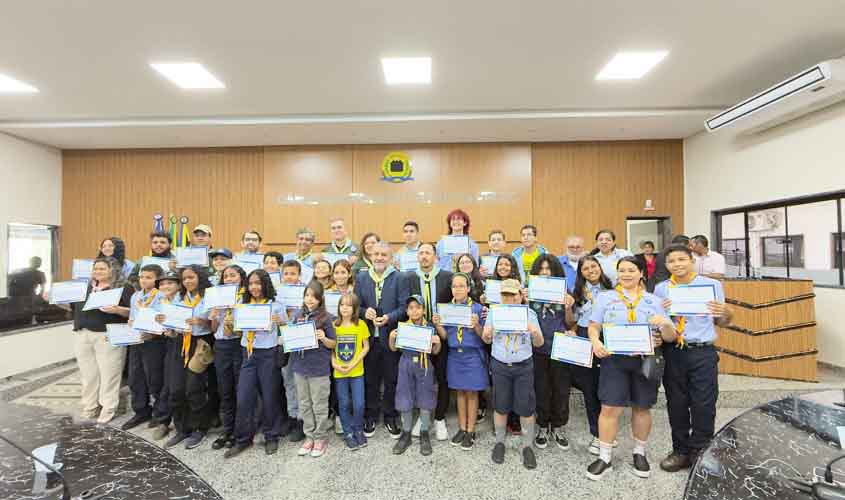 Vereador Everaldo Fogaça homenageia 80 anos dos Escoteiros de Rondônia com Moção de Aplausos 