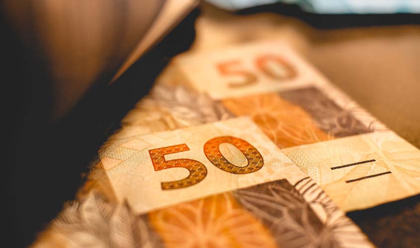 Auxiliar de hospital não devolverá valores pagos por erro administrativo