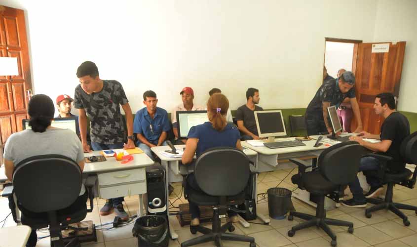 Junta Militar convoca jovens para a realização de alistamento