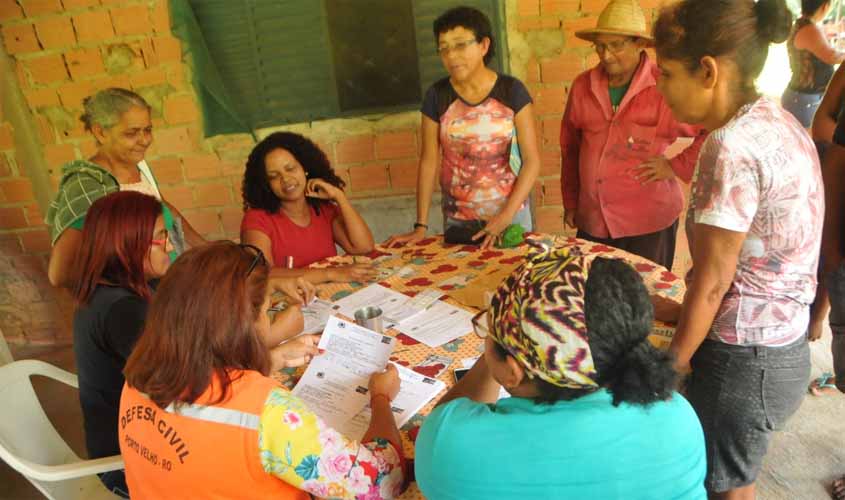 Prefeitura entrega, a comunidades ribeirinhas, alimentos doados pela maçonaria