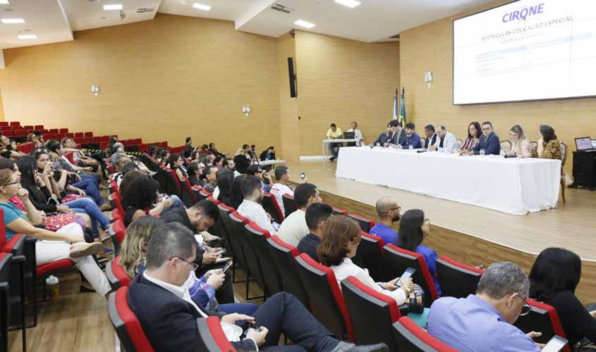 Adjunta da Semed destaca políticas públicas que garantem Educação Especial