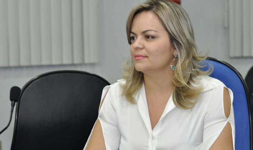 Vereadora que chamou professora de “quenga do PT” é condenada a pagar R$ 15 mil por danos morais