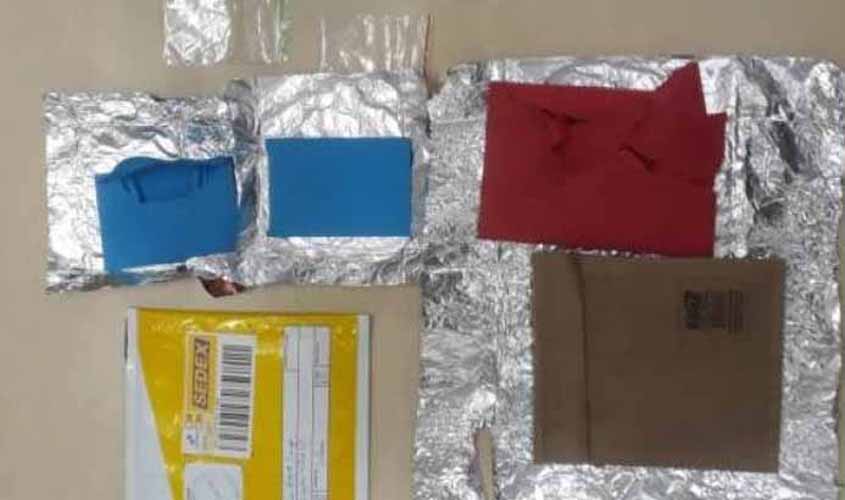 PF faz buscas na casa de outro jovem vilhenense acusado de receber drogas sintéticas pelos Correios