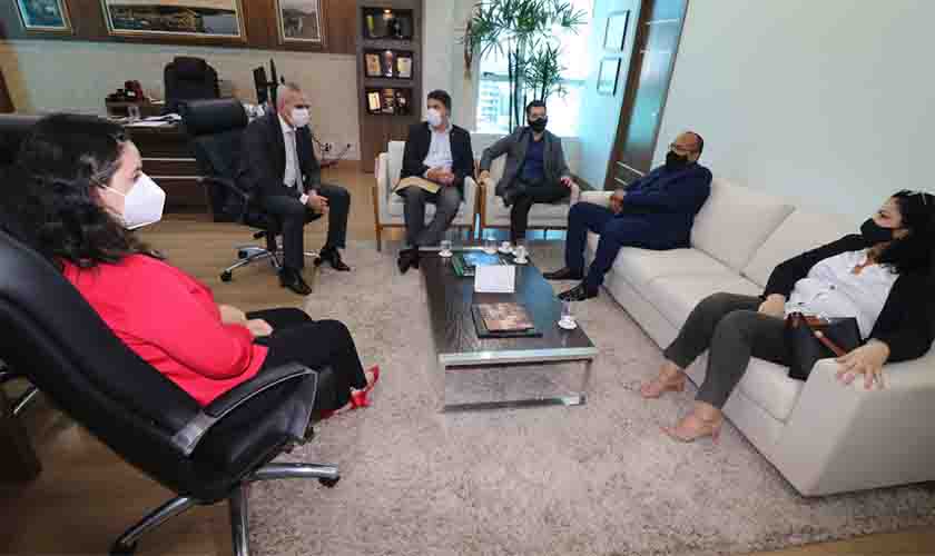 MPRO se reúne com membros da POLITEC/RO para discutir cooperação técnica