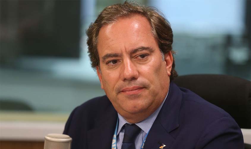 Pedro Guimarães oficializa demissão como presidente da Caixa