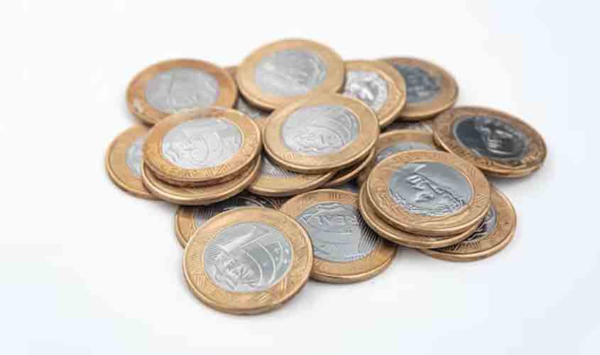 Primeiro semestre fecha com FPM positivo, mas municípios devem 'controlar gastos', diz especialista