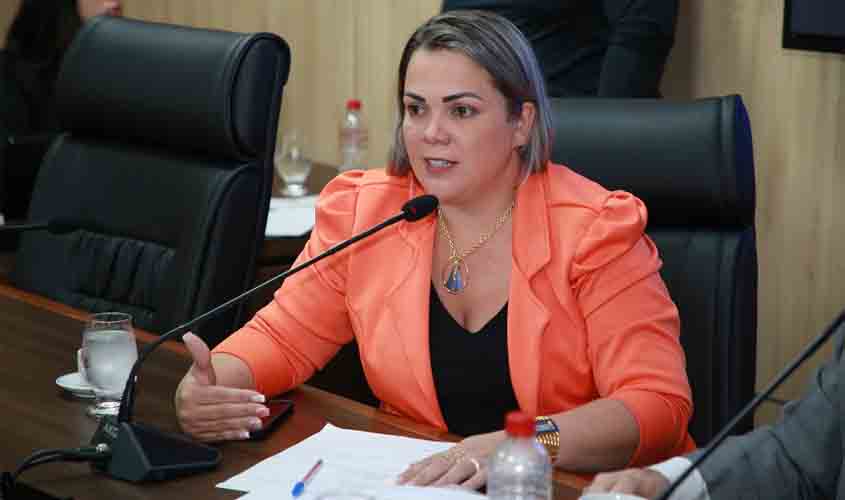 Proposta de Cláudia de Jesus amplia limite de isenção de IPVA para pessoas com deficiência