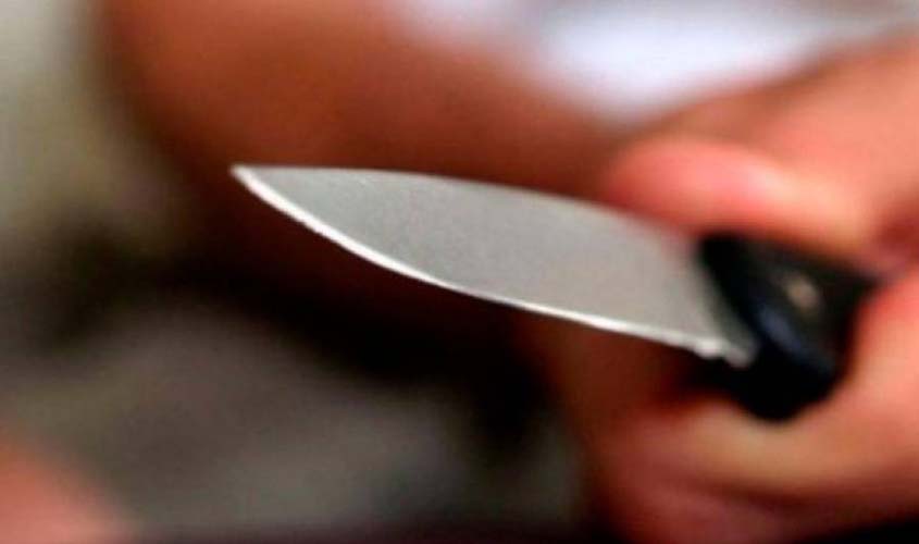 Jovem de 20 anos é rendida por homem armado com faca em Vilhena
