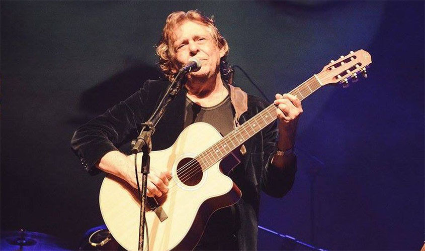 Fundador da banda Renato e seus Blue Caps morre aos 76 anos