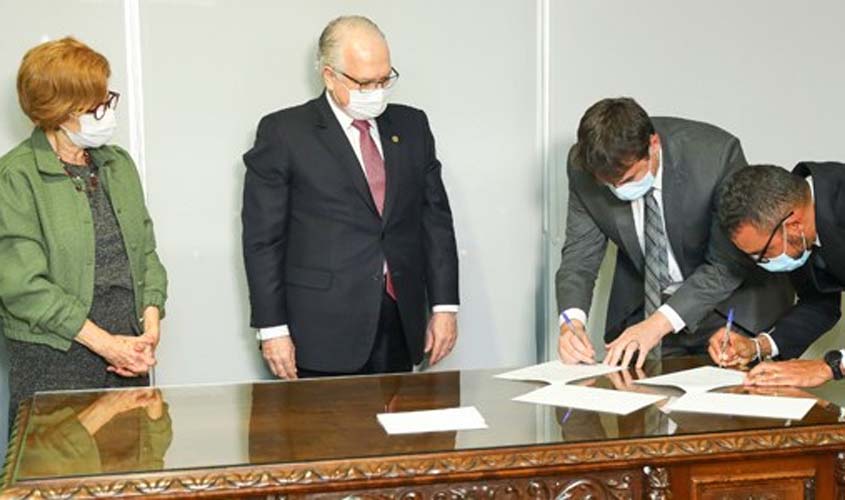 Instituto Brasileiro de Defesa do Consumidor adere ao programa do TSE de combate à desinformação