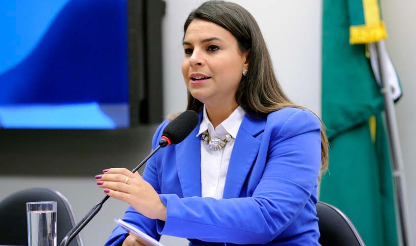 Projeto de Mariana Carvalho obriga comprovação de infrações de trânsito por meio de aparelho eletrônico 