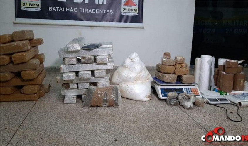 PM apreende drogas avaliadas em mais de R$ 250 mil reais e prende suspeito