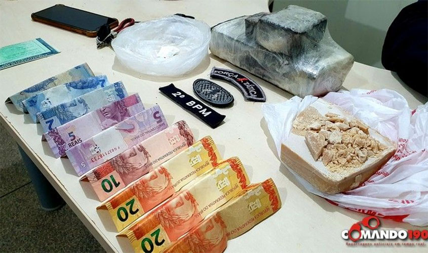 PM prende trio comercializando drogas próximo ao terminal rodoviário e apreende 1.5kg de Maconha e Cocaína pura