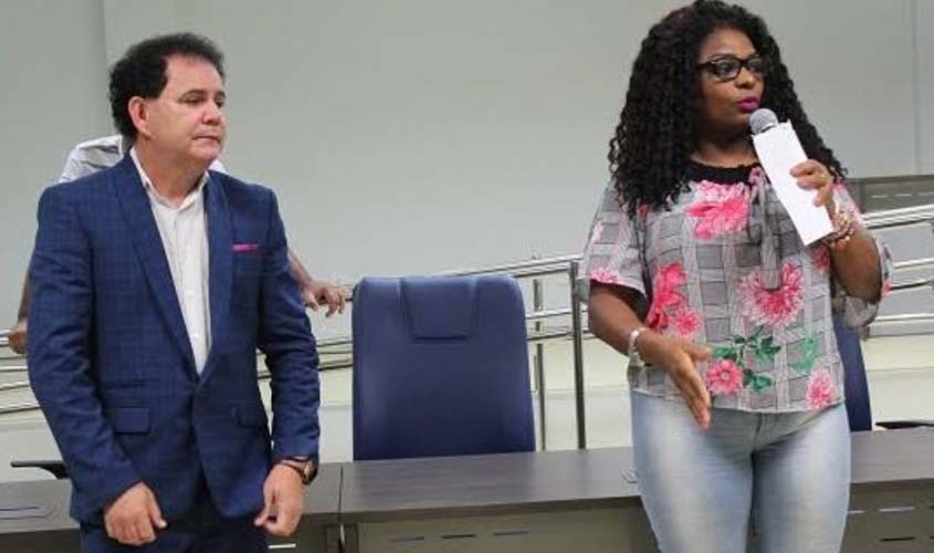 Trabalhadores em educação em RO obtém grande vitória na luta pela transposição 