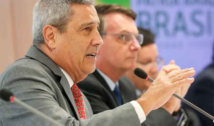 Moraes pede parecer da PGR sobre pedido para soltar Braga Netto