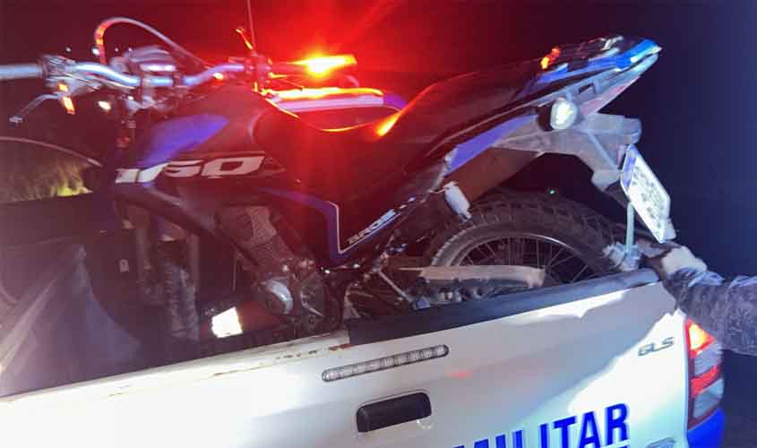 10º BPM – VEÍCULO FURTADO É RECUPERADO PELA POLÍCIA MILITAR