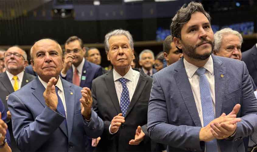 Dr. Aparício Carvalho participa das celebrações dos 20 anos do Republicanos em Brasília