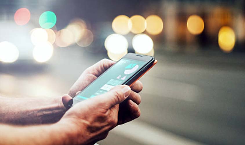 Supervisor de serviços receberá horas de sobreaviso por ser acionado fora do expediente