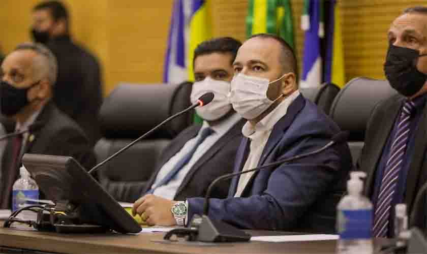 Presidente Alex Redano comemora a aprovação da atualização do Zoneamento Socioeconômico e Ecológico