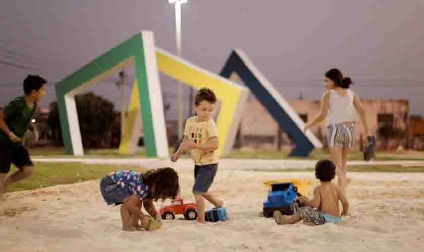 Praça no Bodanese está na reta final de construção, veja fotos