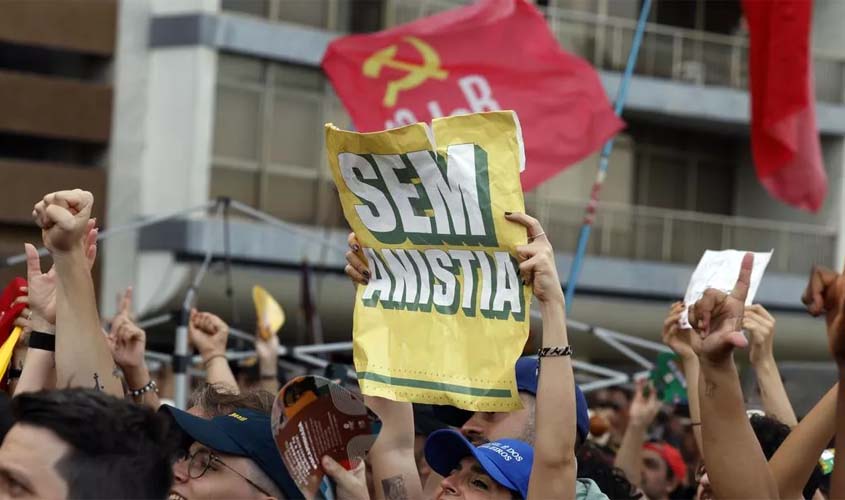 Anistia enfraquece enquanto Lula cresce nas pesquisas