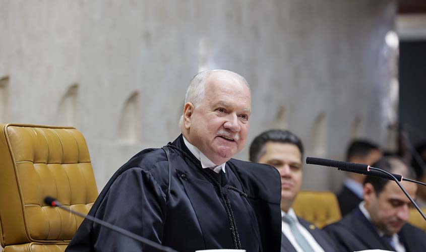 Edson Fachin assume STF e defende diálogo entre Poderes