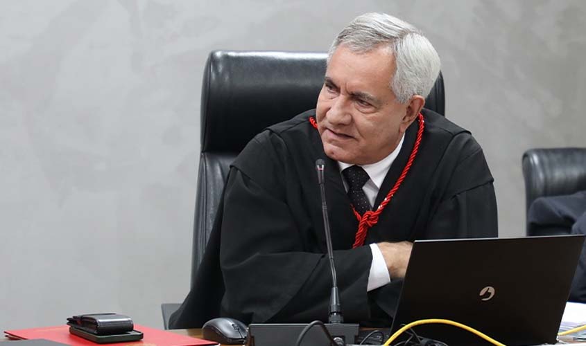 TJRO homenageia Rowilson Teixeira na 2ª Câmara Especial