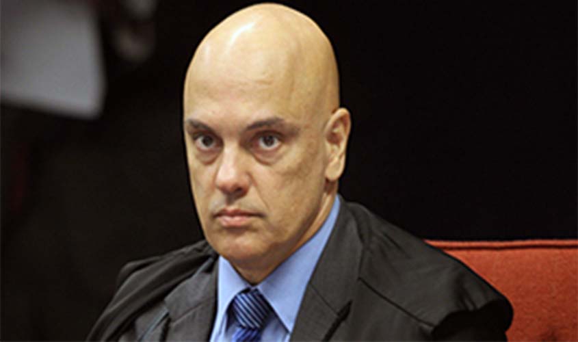 Suspensa determinação à Receita Federal de envio de nomes de servidores que fiscalizavam autoridades