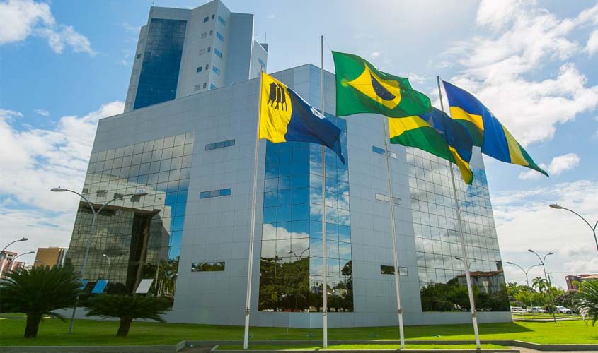 Alero celebra Dia do Servidor Público com valorização