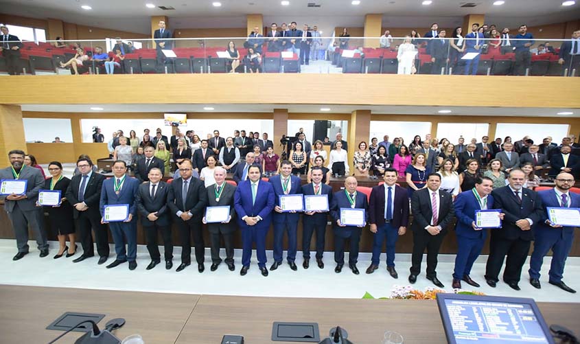 História da OAB Rondônia é enaltecida pela ALE-RO durante solenidade   