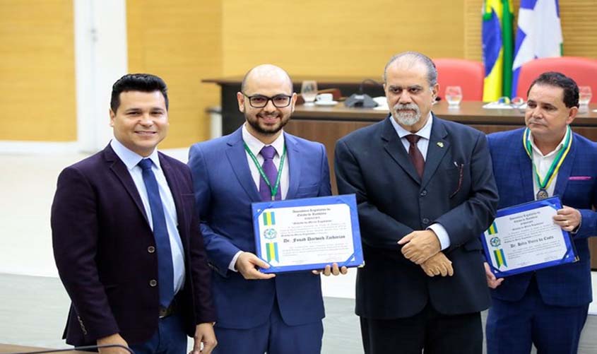 Magistrados que foram presidentes da OAB são homenageados