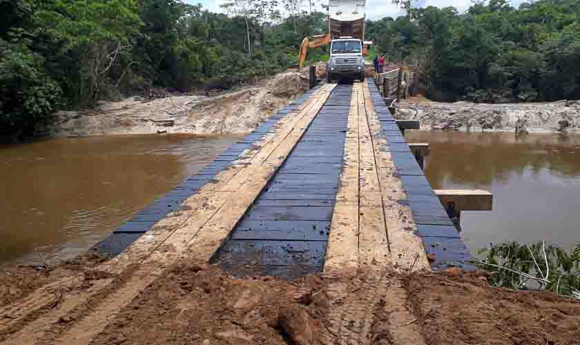 TST anula decisão que arbitrou aleatoriamente número de horas extras de eletricitário