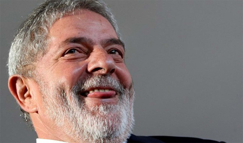 Se o eleitor de Bolsonaro “é imbecil”, quem vota em Lula é o quê?
